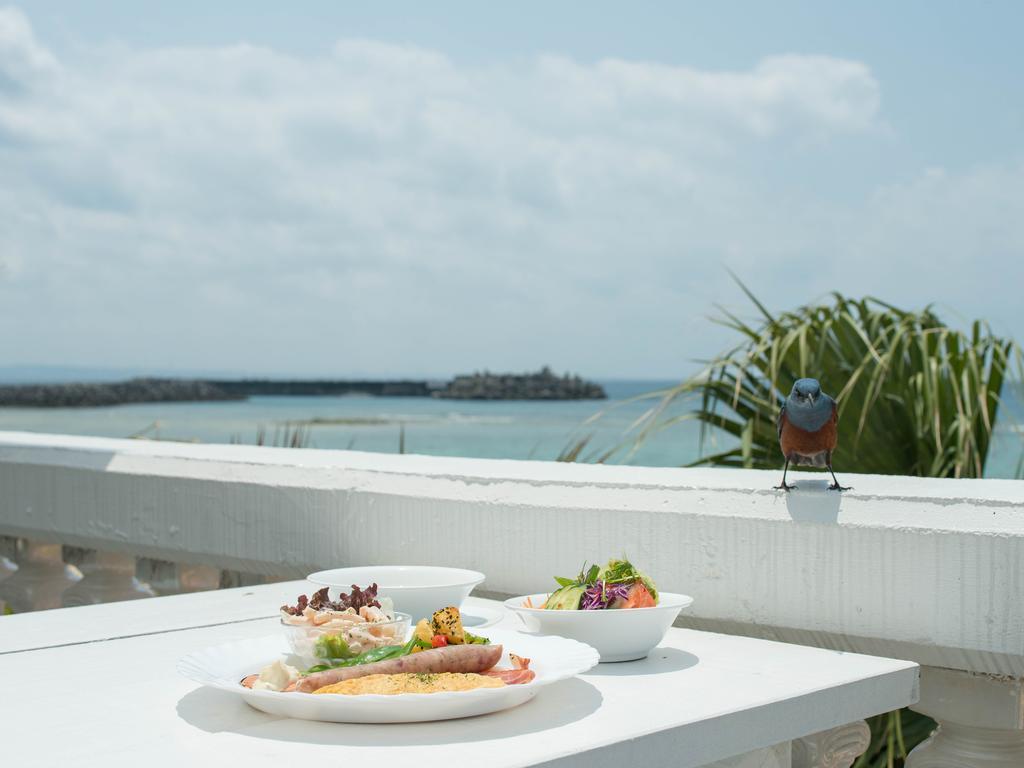 Morimar Resort Hotel Yomitan Exterior photo